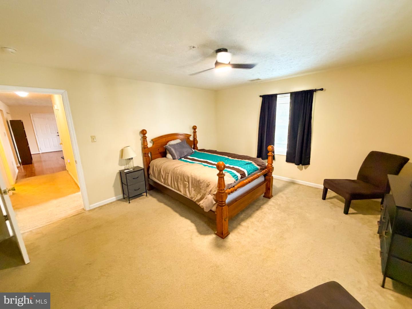 1292 OX RD #F-9, WOODSTOCK, Virginia 22664, 2 Bedrooms Bedrooms, 7 Rooms Rooms,2 BathroomsBathrooms,Residential,For sale,1292 OX RD #F-9,VASH2013452 MLS # VASH2013452