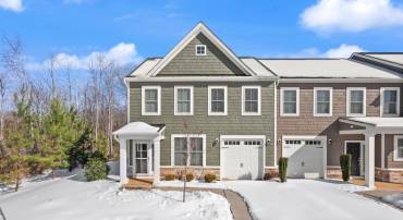 5713 FINLEY ROSE CT, FREDERICKSBURG, Virginia 22407, 3 Bedrooms Bedrooms, ,2 BathroomsBathrooms,Residential,For sale,5713 FINLEY ROSE CT,VASP2038870 MLS # VASP2038870