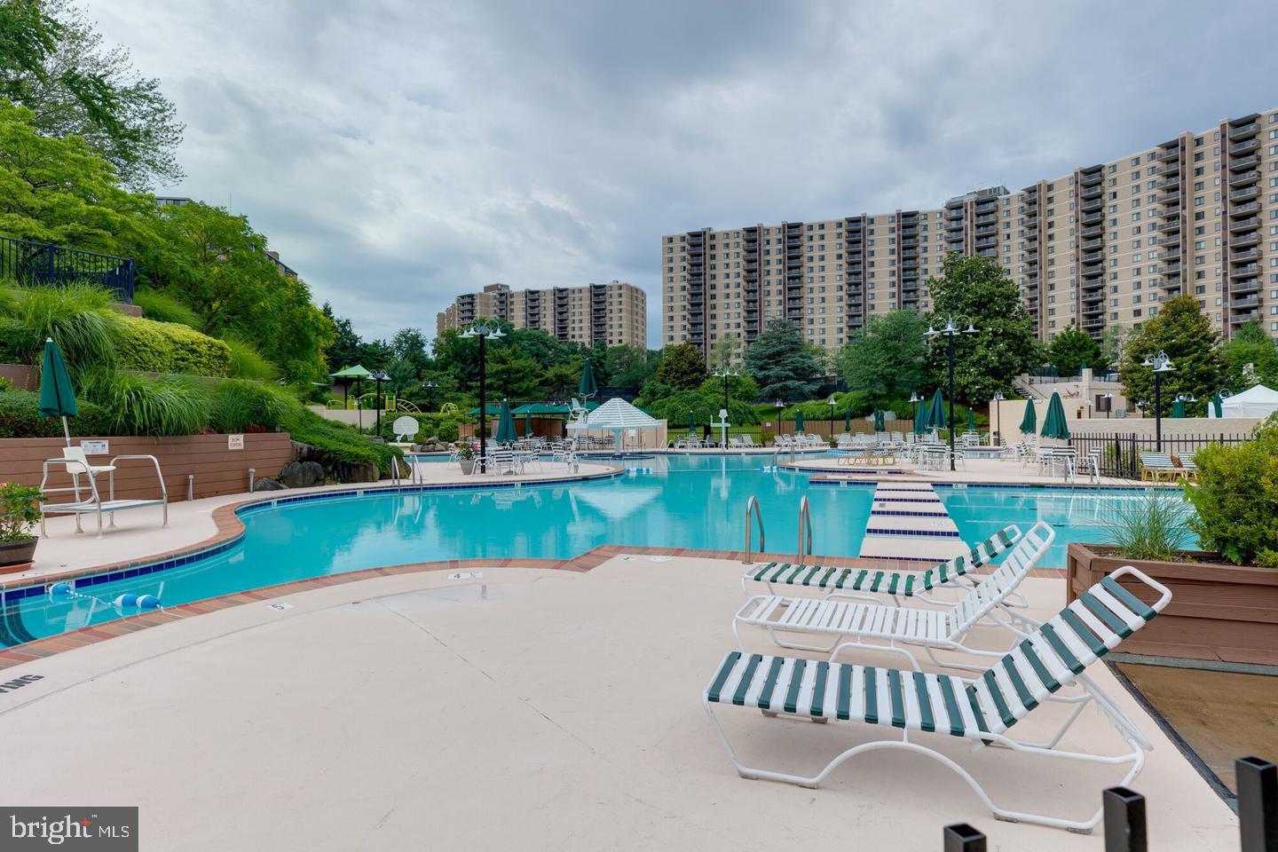 203 YOAKUM PKWY #715, ALEXANDRIA, Virginia 22304, 1 Bedroom Bedrooms, ,1 BathroomBathrooms,Residential,For sale,203 YOAKUM PKWY #715,VAAX2053582 MLS # VAAX2053582