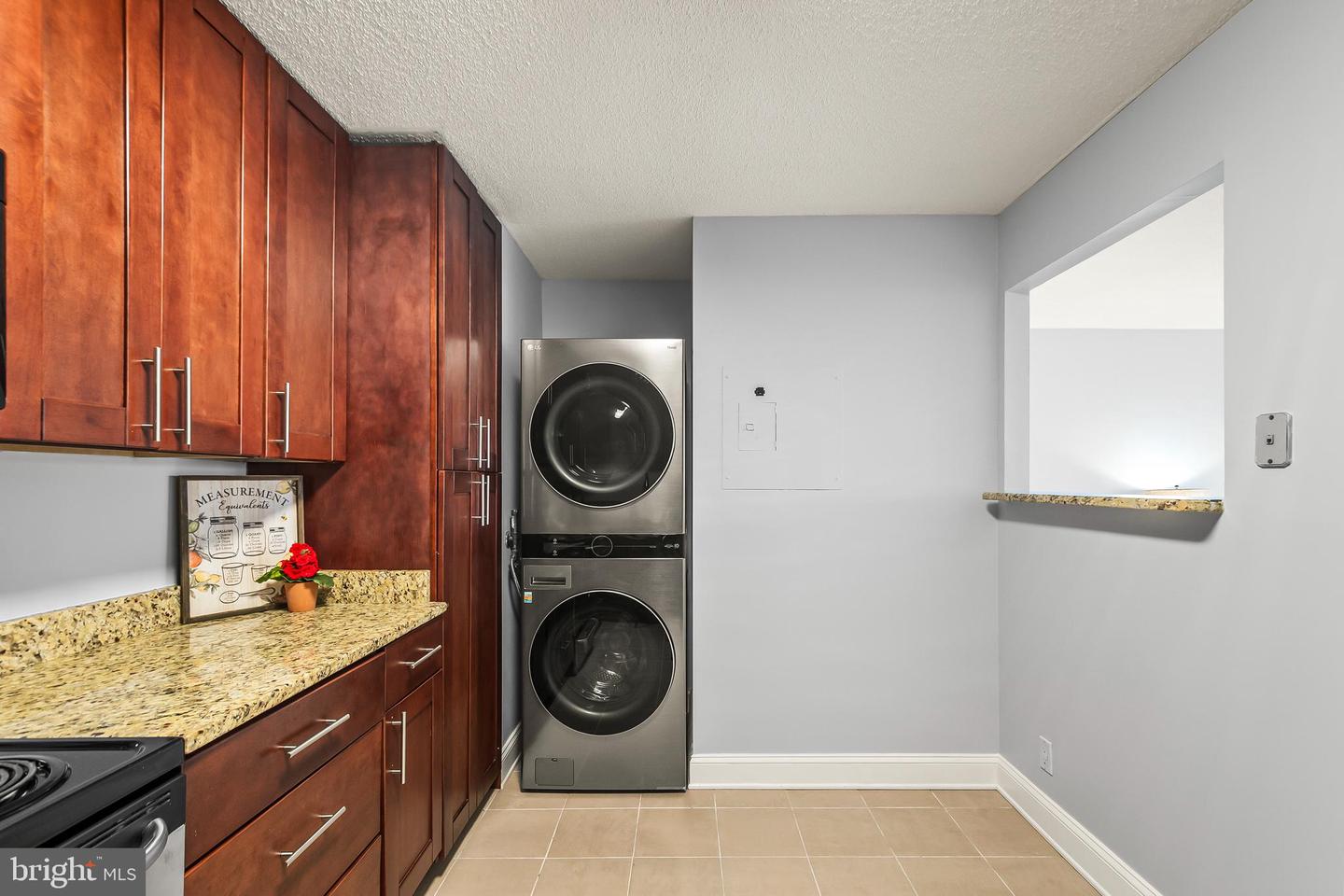 203 YOAKUM PKWY #715, ALEXANDRIA, Virginia 22304, 1 Bedroom Bedrooms, ,1 BathroomBathrooms,Residential,For sale,203 YOAKUM PKWY #715,VAAX2053582 MLS # VAAX2053582