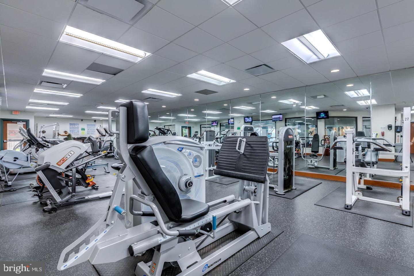 203 YOAKUM PKWY #715, ALEXANDRIA, Virginia 22304, 1 Bedroom Bedrooms, ,1 BathroomBathrooms,Residential,For sale,203 YOAKUM PKWY #715,VAAX2053582 MLS # VAAX2053582