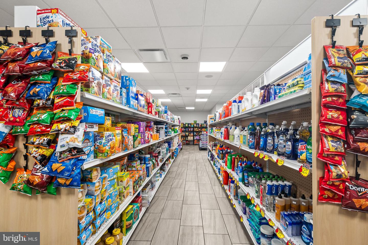 203 YOAKUM PKWY #715, ALEXANDRIA, Virginia 22304, 1 Bedroom Bedrooms, ,1 BathroomBathrooms,Residential,For sale,203 YOAKUM PKWY #715,VAAX2053582 MLS # VAAX2053582