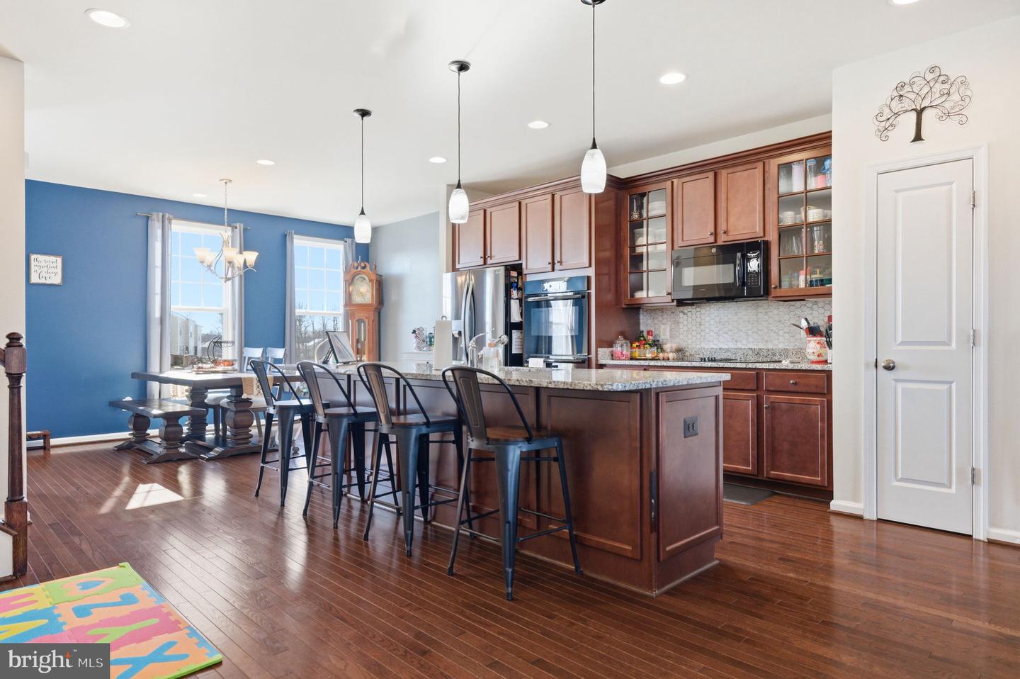 139 BISCANE CT, WINCHESTER, Virginia 22602, 3 Bedrooms Bedrooms, 7 Rooms Rooms,3 BathroomsBathrooms,Residential,For sale,139 BISCANE CT,VAFV2039270 MLS # VAFV2039270