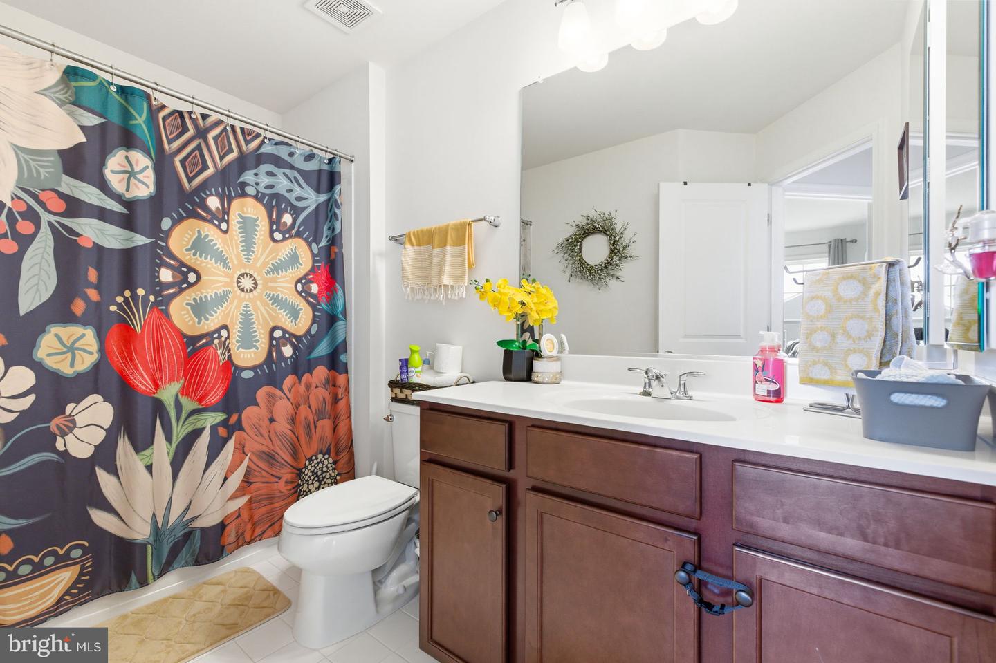 139 BISCANE CT, WINCHESTER, Virginia 22602, 3 Bedrooms Bedrooms, 7 Rooms Rooms,3 BathroomsBathrooms,Residential,For sale,139 BISCANE CT,VAFV2039270 MLS # VAFV2039270