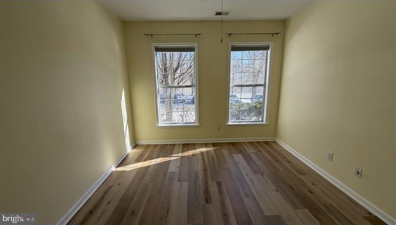 300 RIVERBEND DR #1E, CHARLOTTESVILLE, Virginia 22911, 2 Bedrooms Bedrooms, 4 Rooms Rooms,2 BathroomsBathrooms,Residential,For sale,300 RIVERBEND DR #1E,VAAB2001156 MLS # VAAB2001156