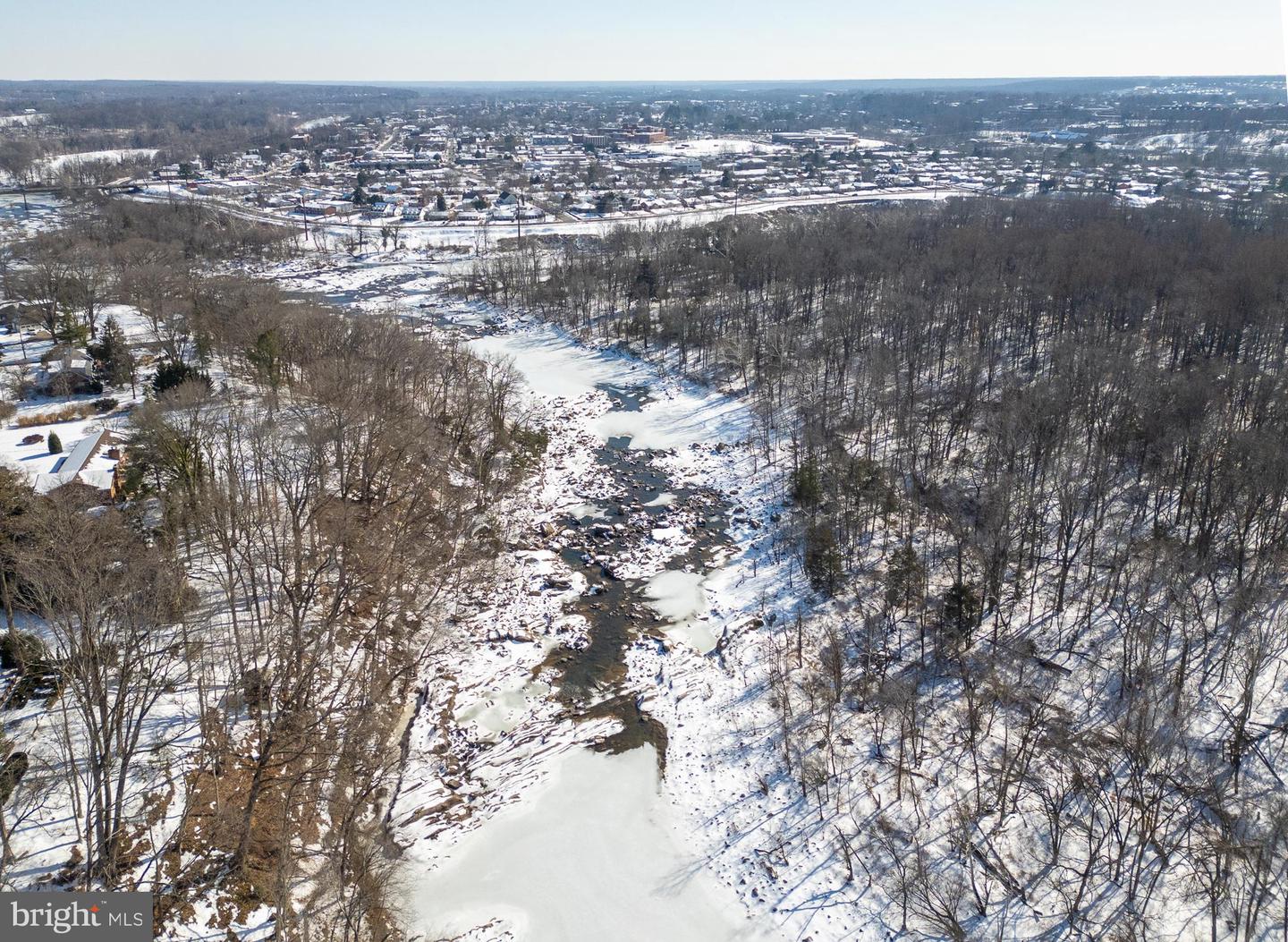 1 WALTER CIR, FREDERICKSBURG, Virginia 22405, 3 Bedrooms Bedrooms, ,3 BathroomsBathrooms,Residential,For sale,1 WALTER CIR,VAST2045590 MLS # VAST2045590