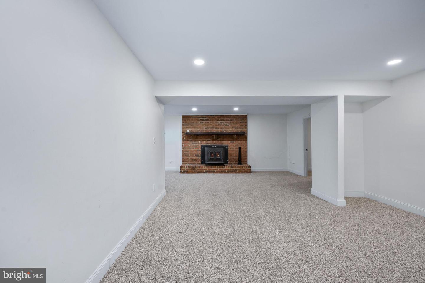 1 WALTER CIR, FREDERICKSBURG, Virginia 22405, 3 Bedrooms Bedrooms, ,3 BathroomsBathrooms,Residential,For sale,1 WALTER CIR,VAST2045590 MLS # VAST2045590