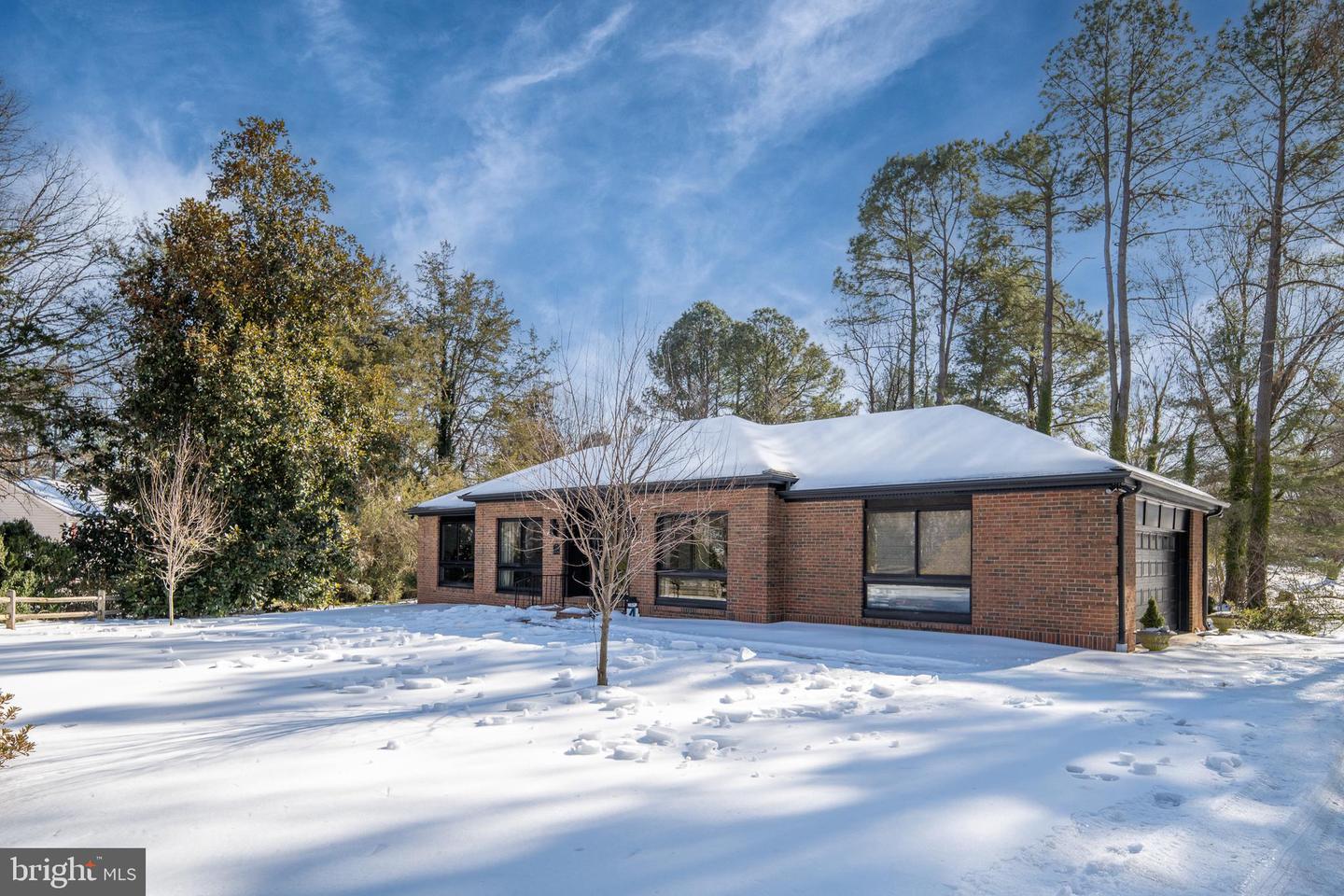 1 WALTER CIR, FREDERICKSBURG, Virginia 22405, 3 Bedrooms Bedrooms, ,3 BathroomsBathrooms,Residential,For sale,1 WALTER CIR,VAST2045590 MLS # VAST2045590