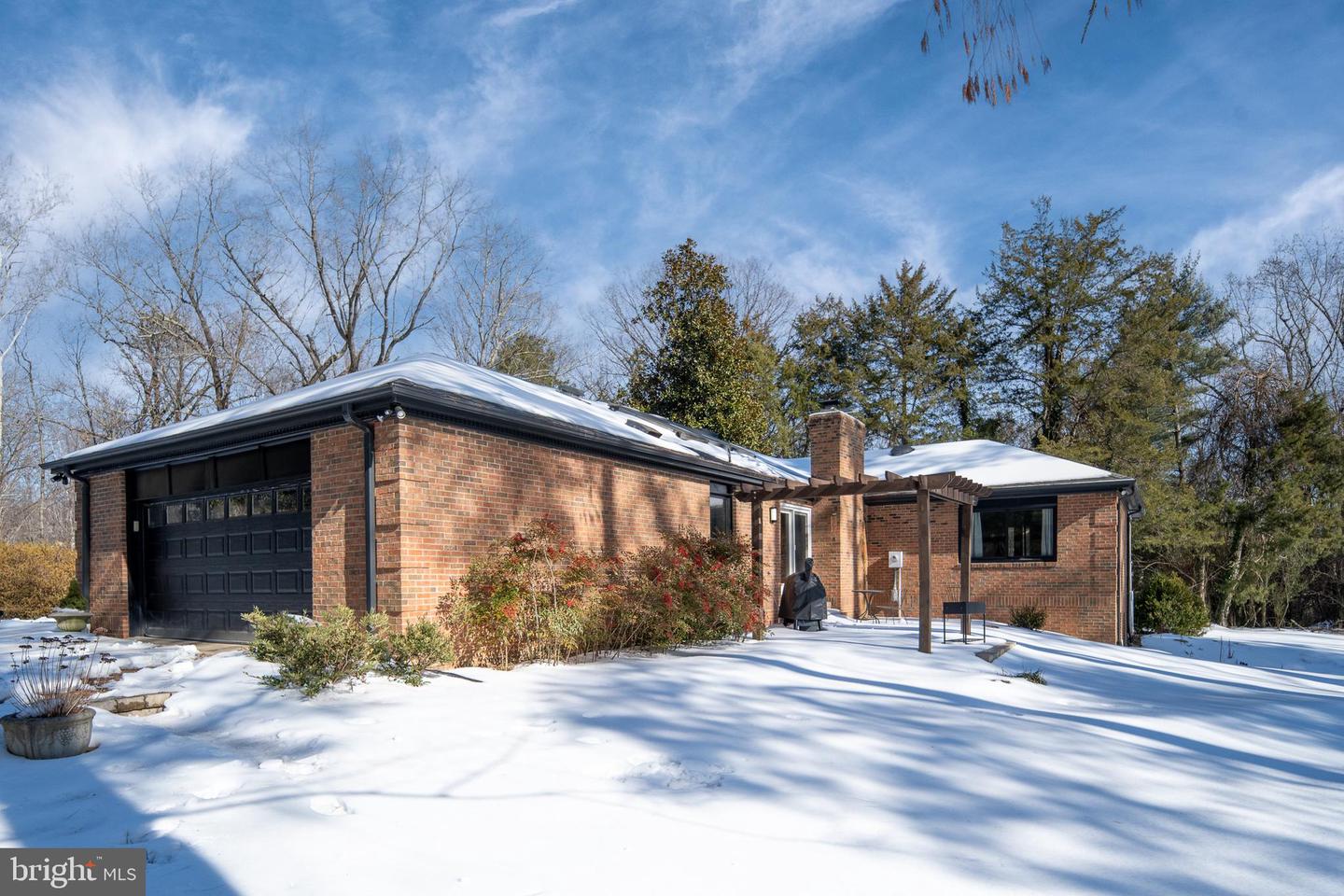 1 WALTER CIR, FREDERICKSBURG, Virginia 22405, 3 Bedrooms Bedrooms, ,3 BathroomsBathrooms,Residential,For sale,1 WALTER CIR,VAST2045590 MLS # VAST2045590