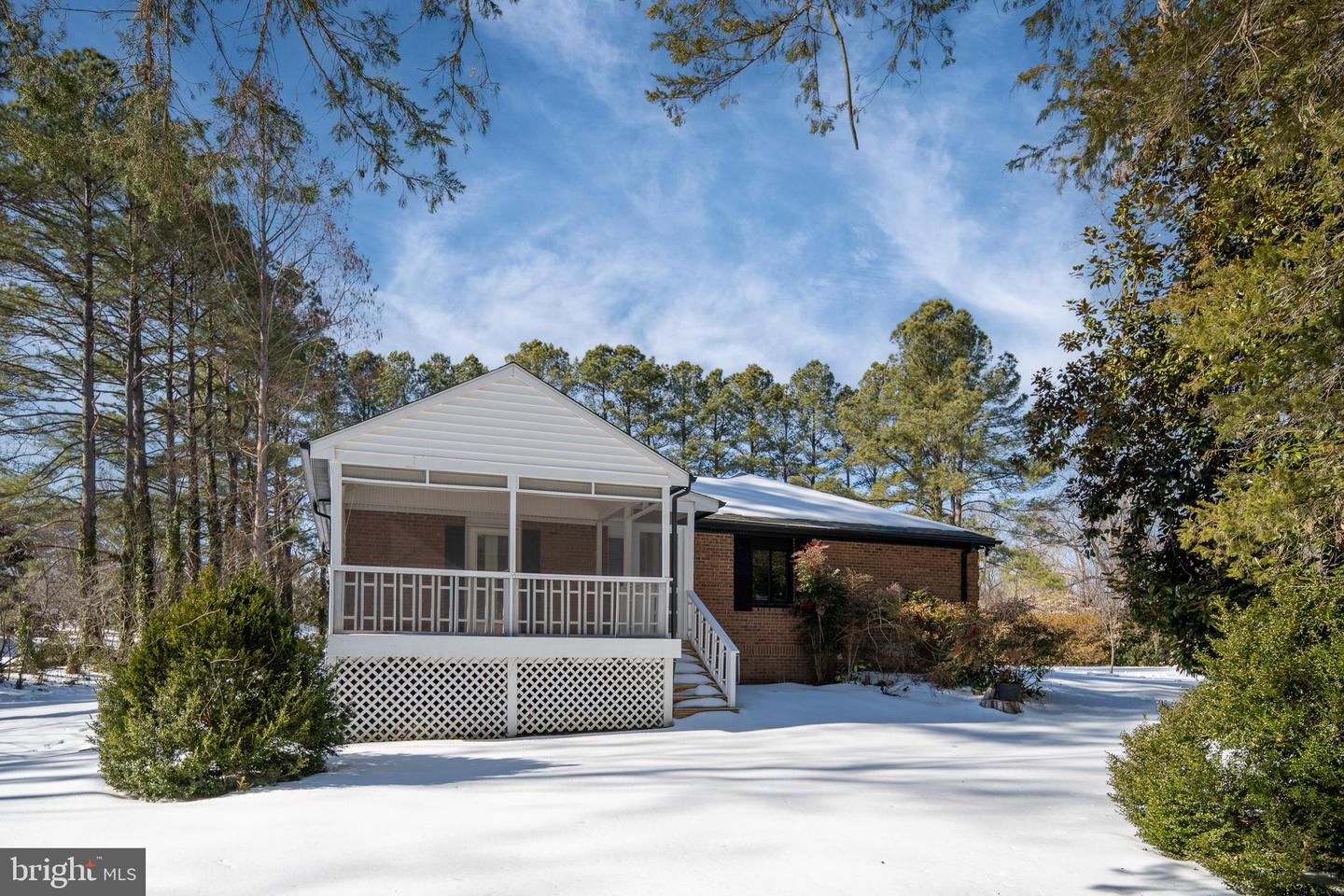 1 WALTER CIR, FREDERICKSBURG, Virginia 22405, 3 Bedrooms Bedrooms, ,3 BathroomsBathrooms,Residential,For sale,1 WALTER CIR,VAST2045590 MLS # VAST2045590