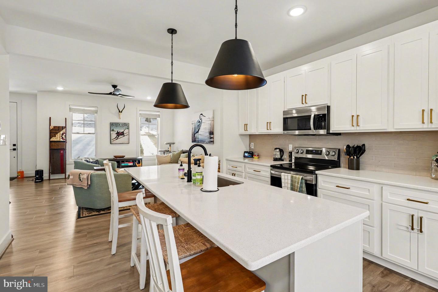 5170 BEMISS RD, RICHMOND, Virginia 23234, 4 Bedrooms Bedrooms, ,3 BathroomsBathrooms,Residential,For sale,5170 BEMISS RD,VARC2000822 MLS # VARC2000822