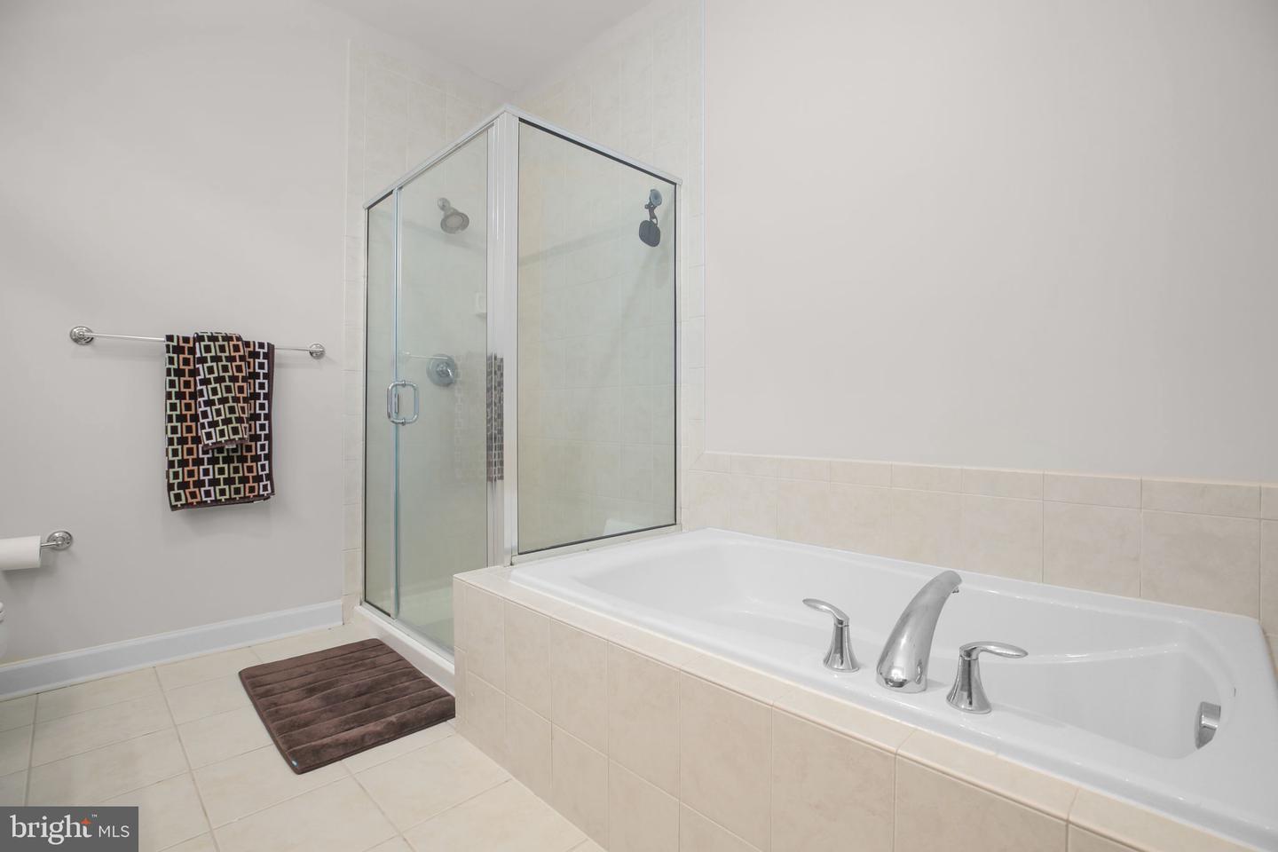 525 BELMONT BAY DR #303, WOODBRIDGE, Virginia 22191, 2 Bedrooms Bedrooms, ,2 BathroomsBathrooms,Residential,For sale,525 BELMONT BAY DR #303,VAPW2111566 MLS # VAPW2111566