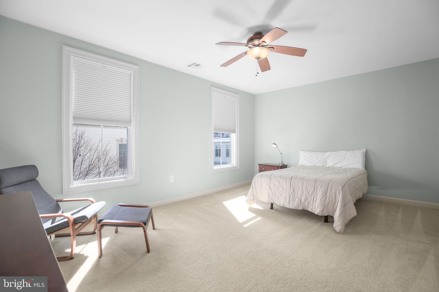 525 BELMONT BAY DR #303, WOODBRIDGE, Virginia 22191, 2 Bedrooms Bedrooms, ,2 BathroomsBathrooms,Residential,For sale,525 BELMONT BAY DR #303,VAPW2111566 MLS # VAPW2111566