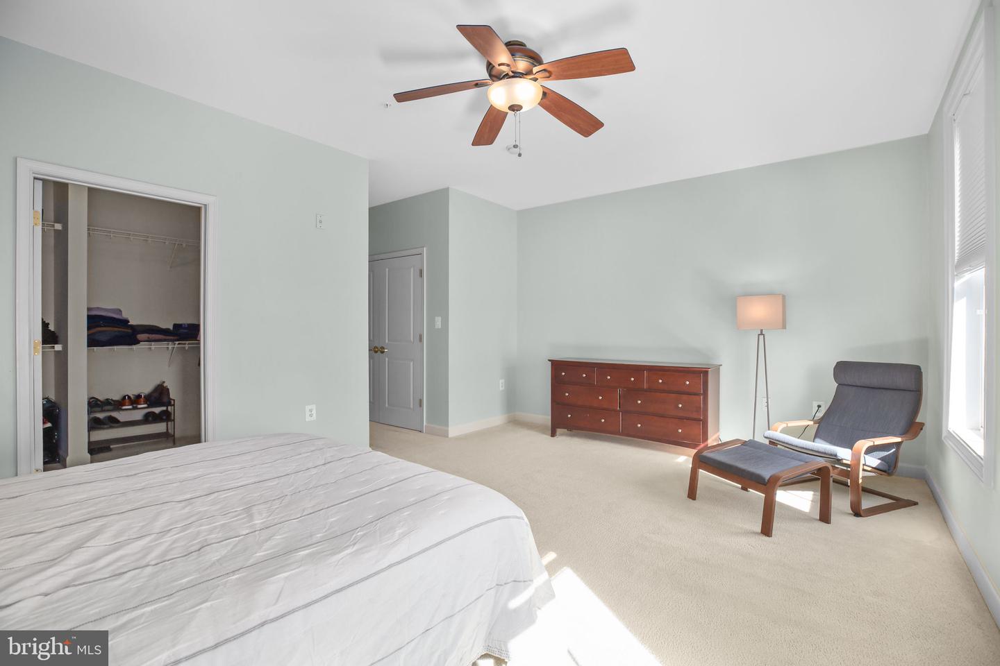 525 BELMONT BAY DR #303, WOODBRIDGE, Virginia 22191, 2 Bedrooms Bedrooms, ,2 BathroomsBathrooms,Residential,For sale,525 BELMONT BAY DR #303,VAPW2111566 MLS # VAPW2111566