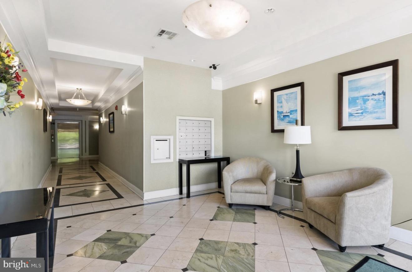 525 BELMONT BAY DR #303, WOODBRIDGE, Virginia 22191, 2 Bedrooms Bedrooms, ,2 BathroomsBathrooms,Residential,For sale,525 BELMONT BAY DR #303,VAPW2111566 MLS # VAPW2111566