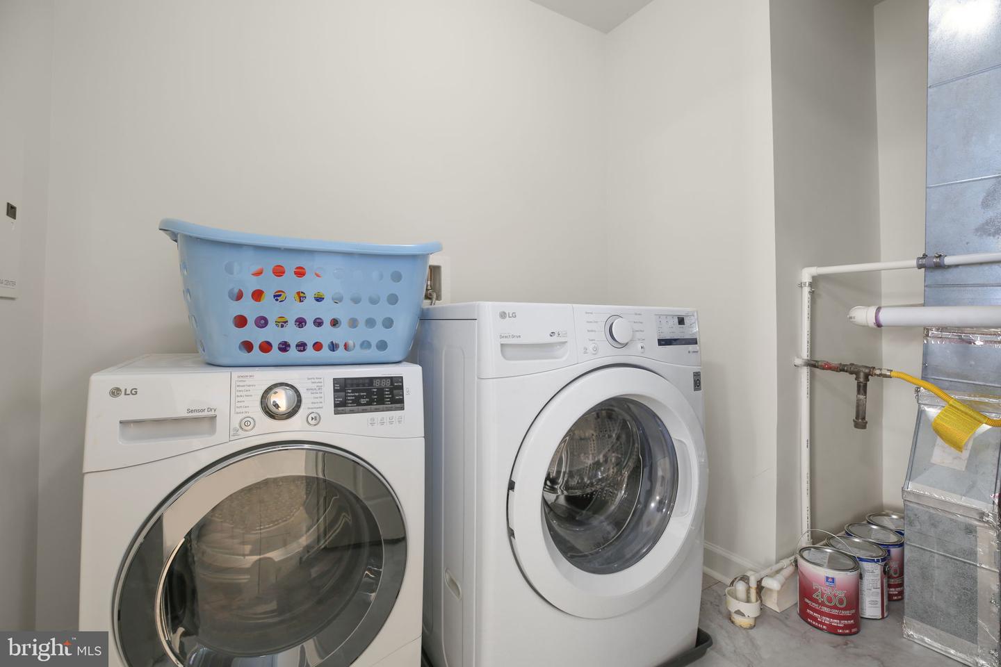 525 BELMONT BAY DR #303, WOODBRIDGE, Virginia 22191, 2 Bedrooms Bedrooms, ,2 BathroomsBathrooms,Residential,For sale,525 BELMONT BAY DR #303,VAPW2111566 MLS # VAPW2111566