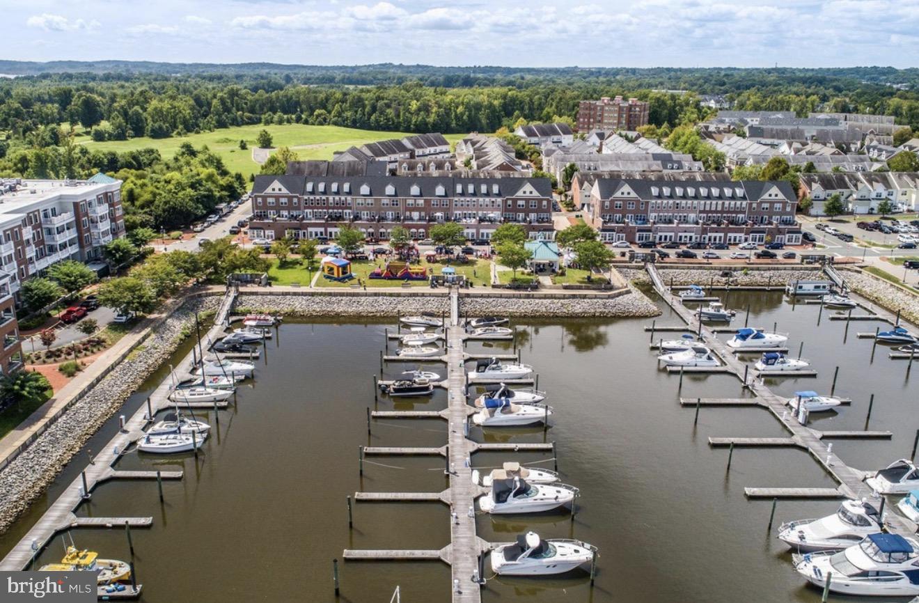 525 BELMONT BAY DR #303, WOODBRIDGE, Virginia 22191, 2 Bedrooms Bedrooms, ,2 BathroomsBathrooms,Residential,For sale,525 BELMONT BAY DR #303,VAPW2111566 MLS # VAPW2111566