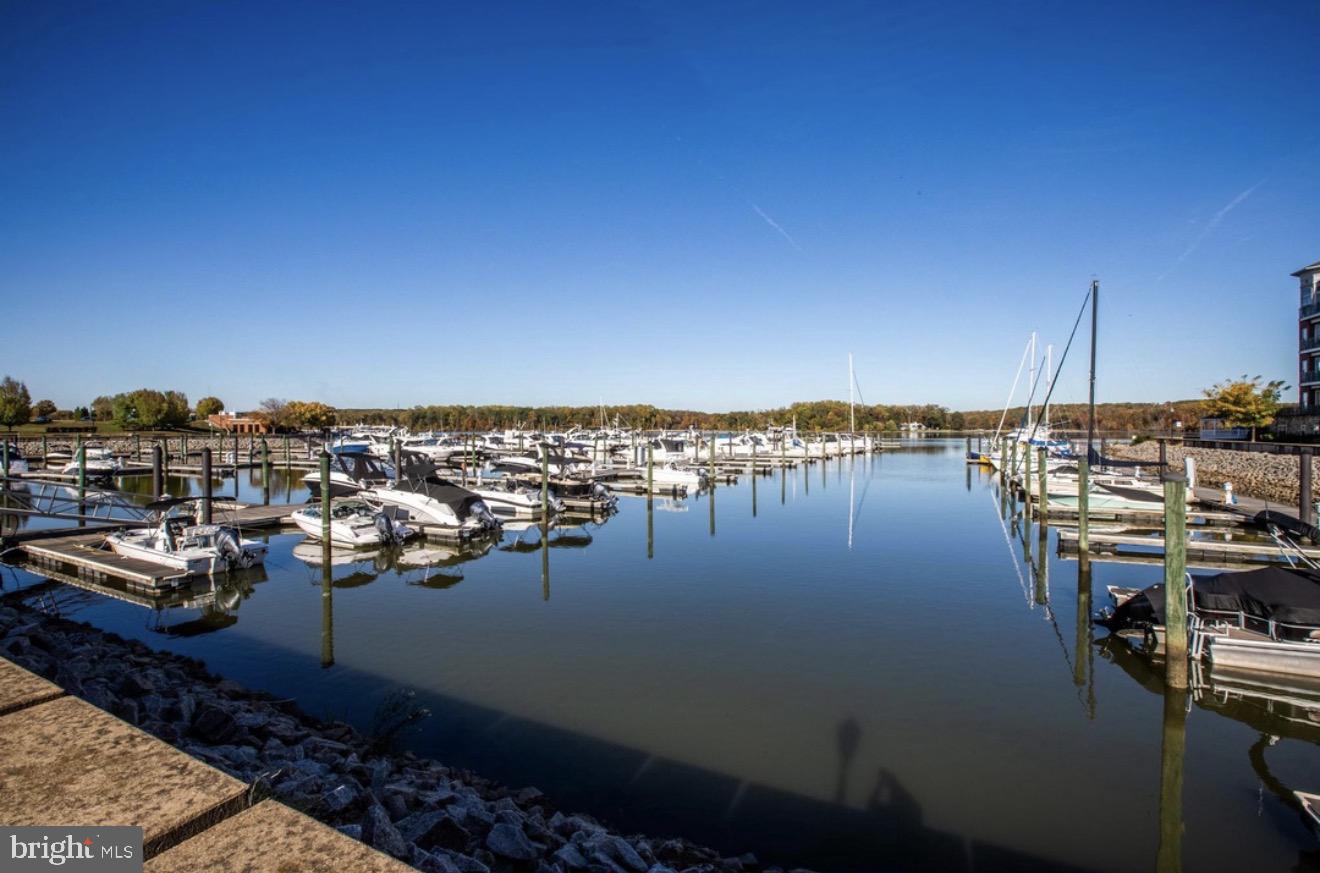 525 BELMONT BAY DR #303, WOODBRIDGE, Virginia 22191, 2 Bedrooms Bedrooms, ,2 BathroomsBathrooms,Residential,For sale,525 BELMONT BAY DR #303,VAPW2111566 MLS # VAPW2111566