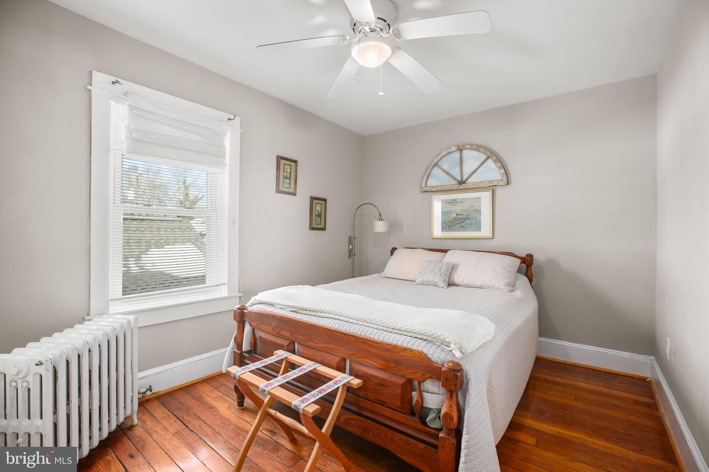 1511 CHARLES ST, FREDERICKSBURG, Virginia 22401, 3 Bedrooms Bedrooms, ,1 BathroomBathrooms,Residential,For sale,1511 CHARLES ST,VAFB2009594 MLS # VAFB2009594