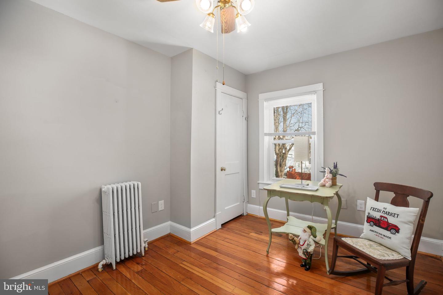 1511 CHARLES ST, FREDERICKSBURG, Virginia 22401, 3 Bedrooms Bedrooms, ,1 BathroomBathrooms,Residential,For sale,1511 CHARLES ST,VAFB2009594 MLS # VAFB2009594