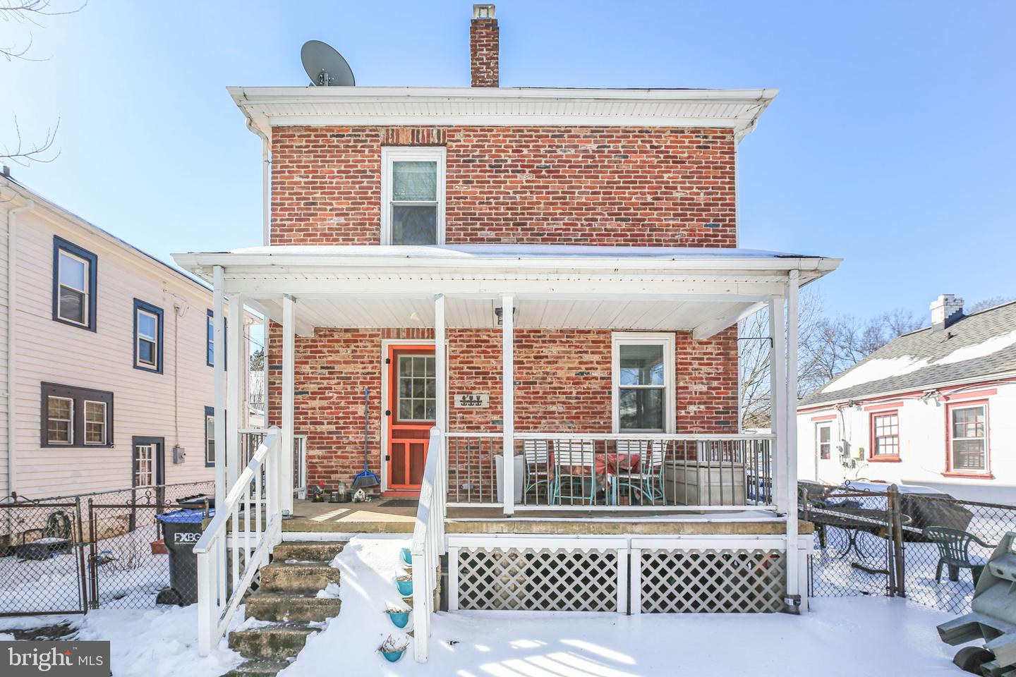 1511 CHARLES ST, FREDERICKSBURG, Virginia 22401, 3 Bedrooms Bedrooms, ,1 BathroomBathrooms,Residential,For sale,1511 CHARLES ST,VAFB2009594 MLS # VAFB2009594