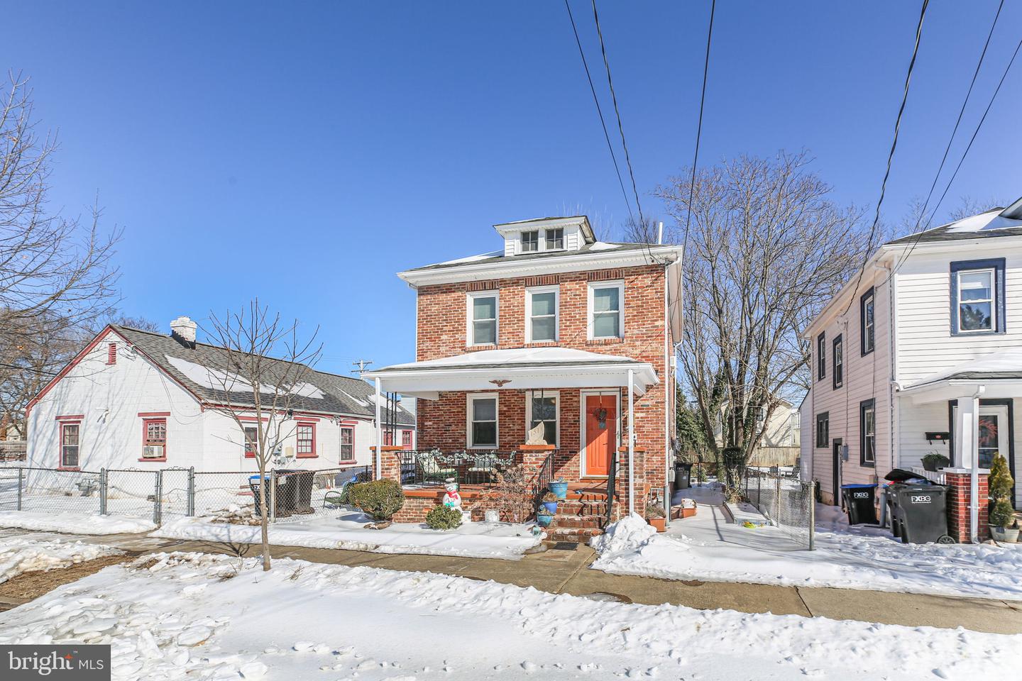 1511 CHARLES ST, FREDERICKSBURG, Virginia 22401, 3 Bedrooms Bedrooms, ,1 BathroomBathrooms,Residential,For sale,1511 CHARLES ST,VAFB2009594 MLS # VAFB2009594