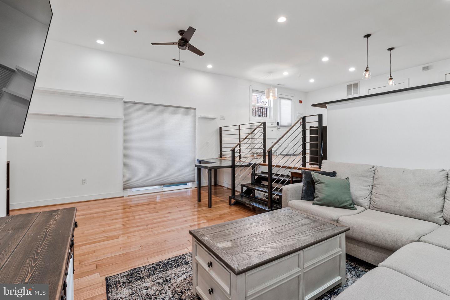 1240 4TH ST NW #T, WASHINGTON, District Of Columbia 20001, 1 Bedroom Bedrooms, 9 Rooms Rooms,2 BathroomsBathrooms,Residential,For sale,1240 4TH ST NW #T,DCDC2243996 MLS # DCDC2243996