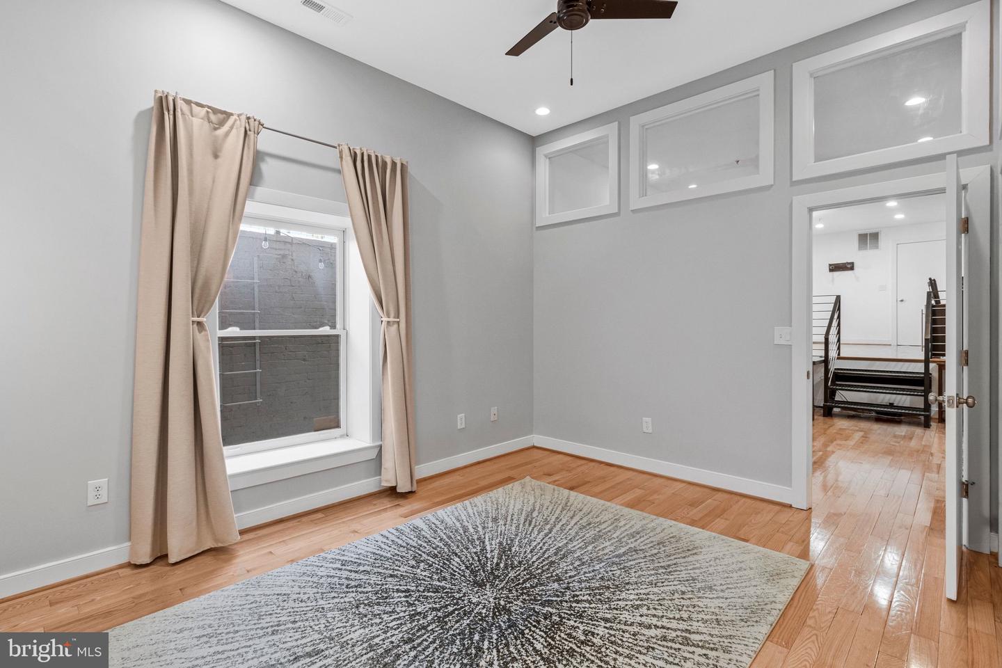 1240 4TH ST NW #T, WASHINGTON, District Of Columbia 20001, 1 Bedroom Bedrooms, 9 Rooms Rooms,2 BathroomsBathrooms,Residential,For sale,1240 4TH ST NW #T,DCDC2243996 MLS # DCDC2243996