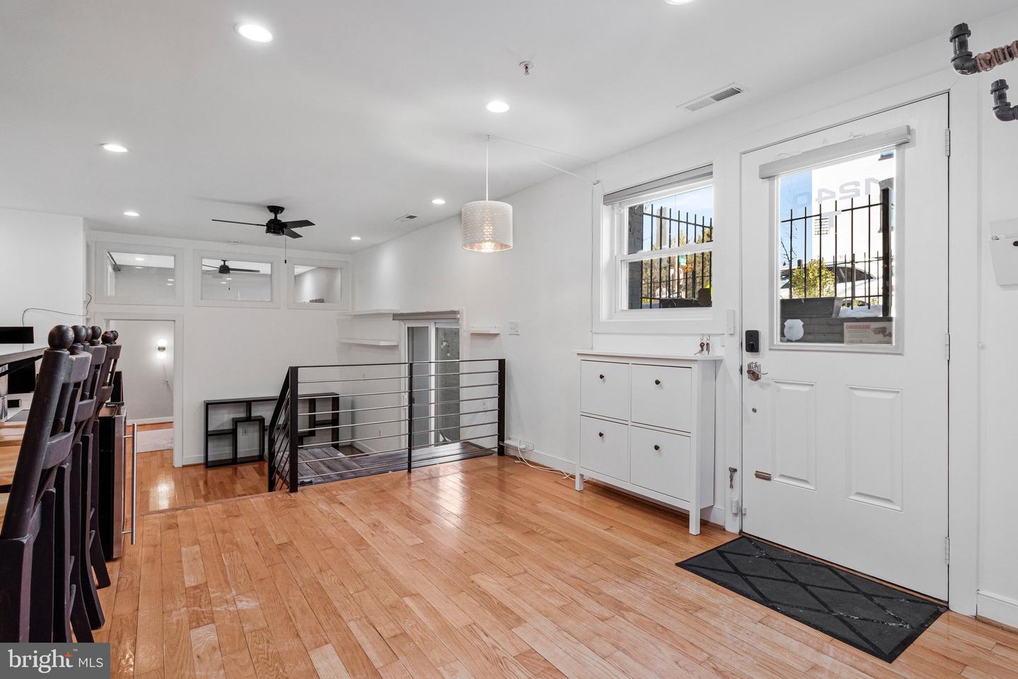 1240 4TH ST NW #T, WASHINGTON, District Of Columbia 20001, 1 Bedroom Bedrooms, 9 Rooms Rooms,2 BathroomsBathrooms,Residential,For sale,1240 4TH ST NW #T,DCDC2243996 MLS # DCDC2243996