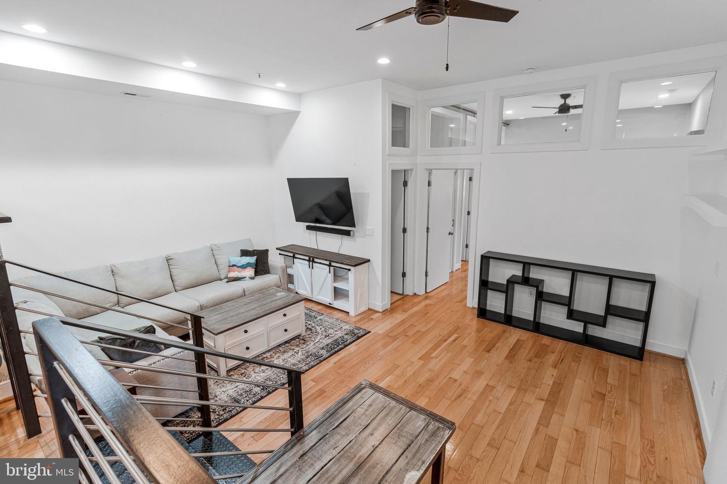 1240 4TH ST NW #T, WASHINGTON, District Of Columbia 20001, 1 Bedroom Bedrooms, 9 Rooms Rooms,2 BathroomsBathrooms,Residential,For sale,1240 4TH ST NW #T,DCDC2243996 MLS # DCDC2243996