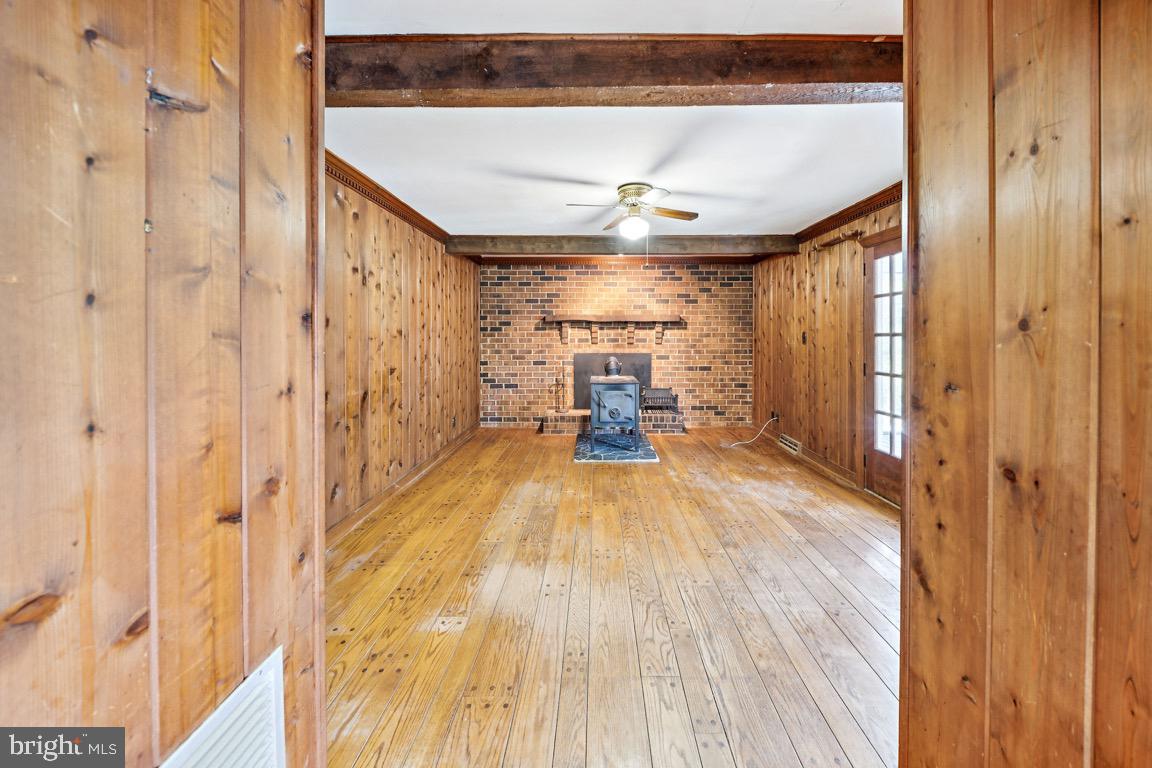 581 PANTELA DR, NORTH CHESTERFIELD, Virginia 23224, 4 Bedrooms Bedrooms, ,2 BathroomsBathrooms,Residential,For sale,581 PANTELA DR,VACF2001370 MLS # VACF2001370