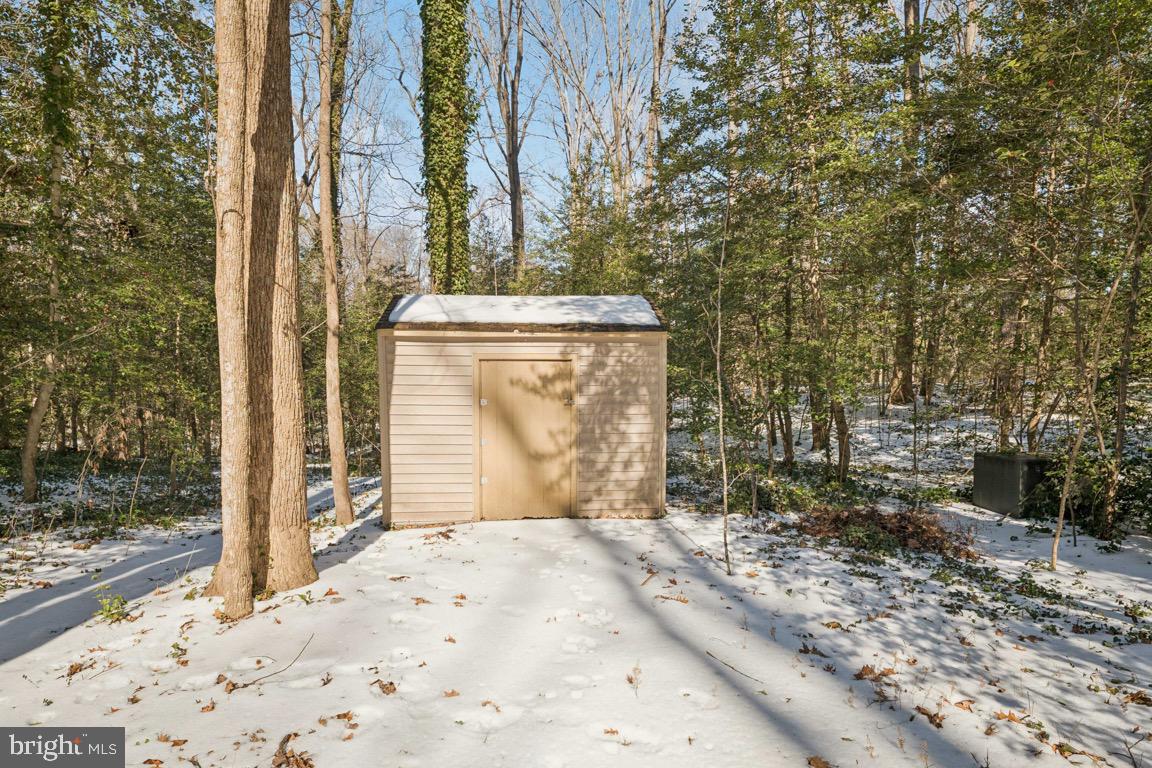 581 PANTELA DR, NORTH CHESTERFIELD, Virginia 23224, 4 Bedrooms Bedrooms, ,2 BathroomsBathrooms,Residential,For sale,581 PANTELA DR,VACF2001370 MLS # VACF2001370