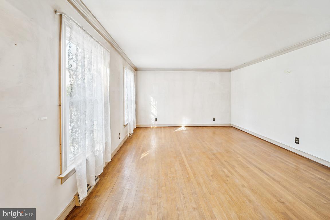 581 PANTELA DR, NORTH CHESTERFIELD, Virginia 23224, 4 Bedrooms Bedrooms, ,2 BathroomsBathrooms,Residential,For sale,581 PANTELA DR,VACF2001370 MLS # VACF2001370