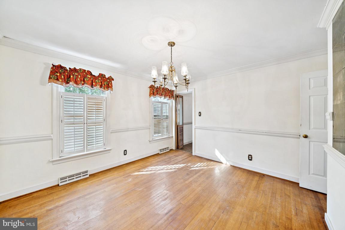 581 PANTELA DR, NORTH CHESTERFIELD, Virginia 23224, 4 Bedrooms Bedrooms, ,2 BathroomsBathrooms,Residential,For sale,581 PANTELA DR,VACF2001370 MLS # VACF2001370