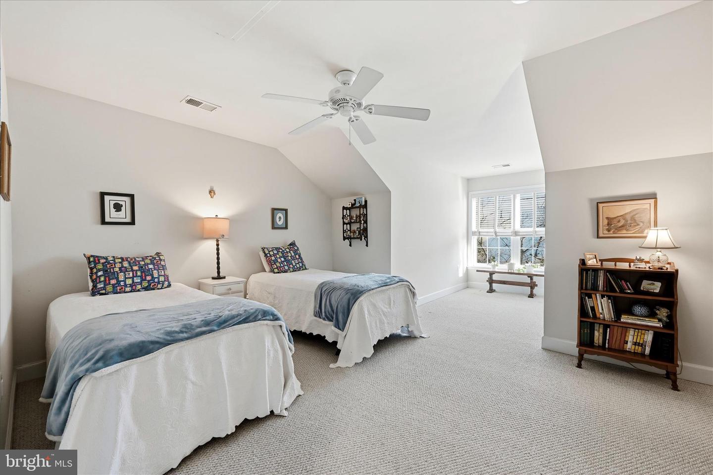 44397 OAKMONT MANOR SQ, ASHBURN, Virginia 20147, 3 Bedrooms Bedrooms, ,3 BathroomsBathrooms,Residential,For sale,44397 OAKMONT MANOR SQ,VALO2114998 MLS # VALO2114998