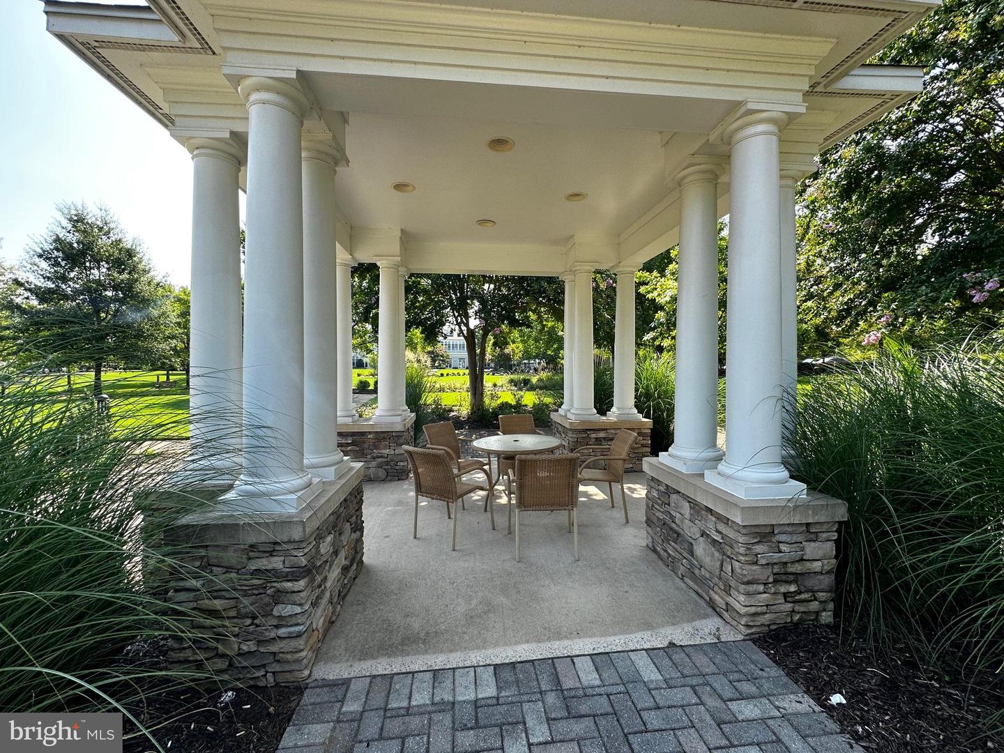 44397 OAKMONT MANOR SQ, ASHBURN, Virginia 20147, 3 Bedrooms Bedrooms, ,3 BathroomsBathrooms,Residential,For sale,44397 OAKMONT MANOR SQ,VALO2114998 MLS # VALO2114998