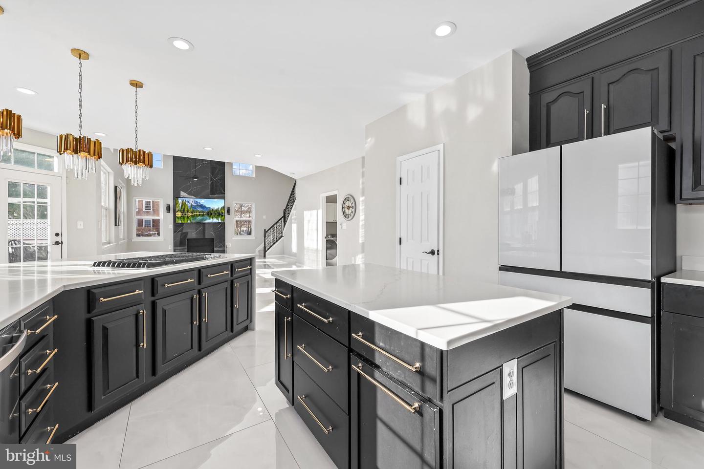 43170 PARKERS RIDGE DR, LEESBURG, Virginia 20176, 4 Bedrooms Bedrooms, ,3 BathroomsBathrooms,Residential,For sale,43170 PARKERS RIDGE DR,VALO2115024 MLS # VALO2115024