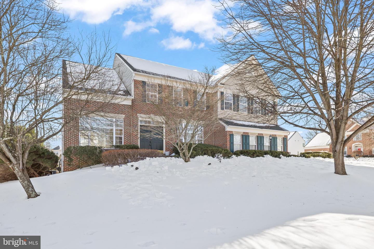 43170 PARKERS RIDGE DR, LEESBURG, Virginia 20176, 4 Bedrooms Bedrooms, ,3 BathroomsBathrooms,Residential,For sale,43170 PARKERS RIDGE DR,VALO2115024 MLS # VALO2115024