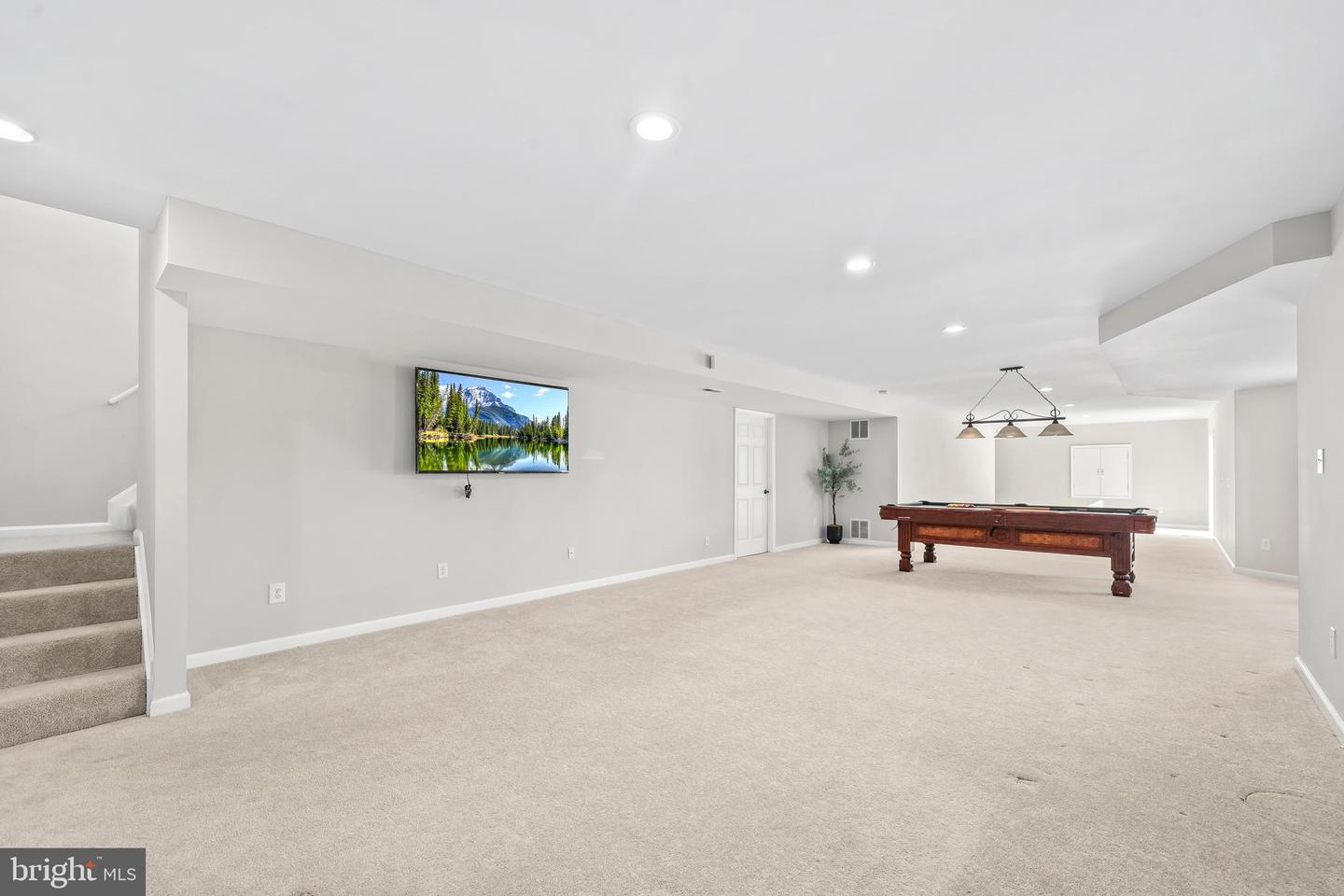 43170 PARKERS RIDGE DR, LEESBURG, Virginia 20176, 4 Bedrooms Bedrooms, ,3 BathroomsBathrooms,Residential,For sale,43170 PARKERS RIDGE DR,VALO2115024 MLS # VALO2115024