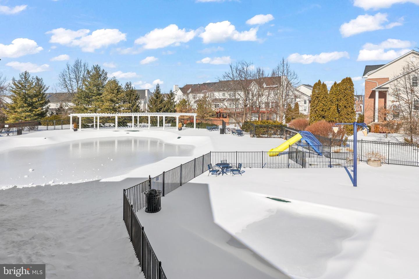 43170 PARKERS RIDGE DR, LEESBURG, Virginia 20176, 4 Bedrooms Bedrooms, ,3 BathroomsBathrooms,Residential,For sale,43170 PARKERS RIDGE DR,VALO2115024 MLS # VALO2115024