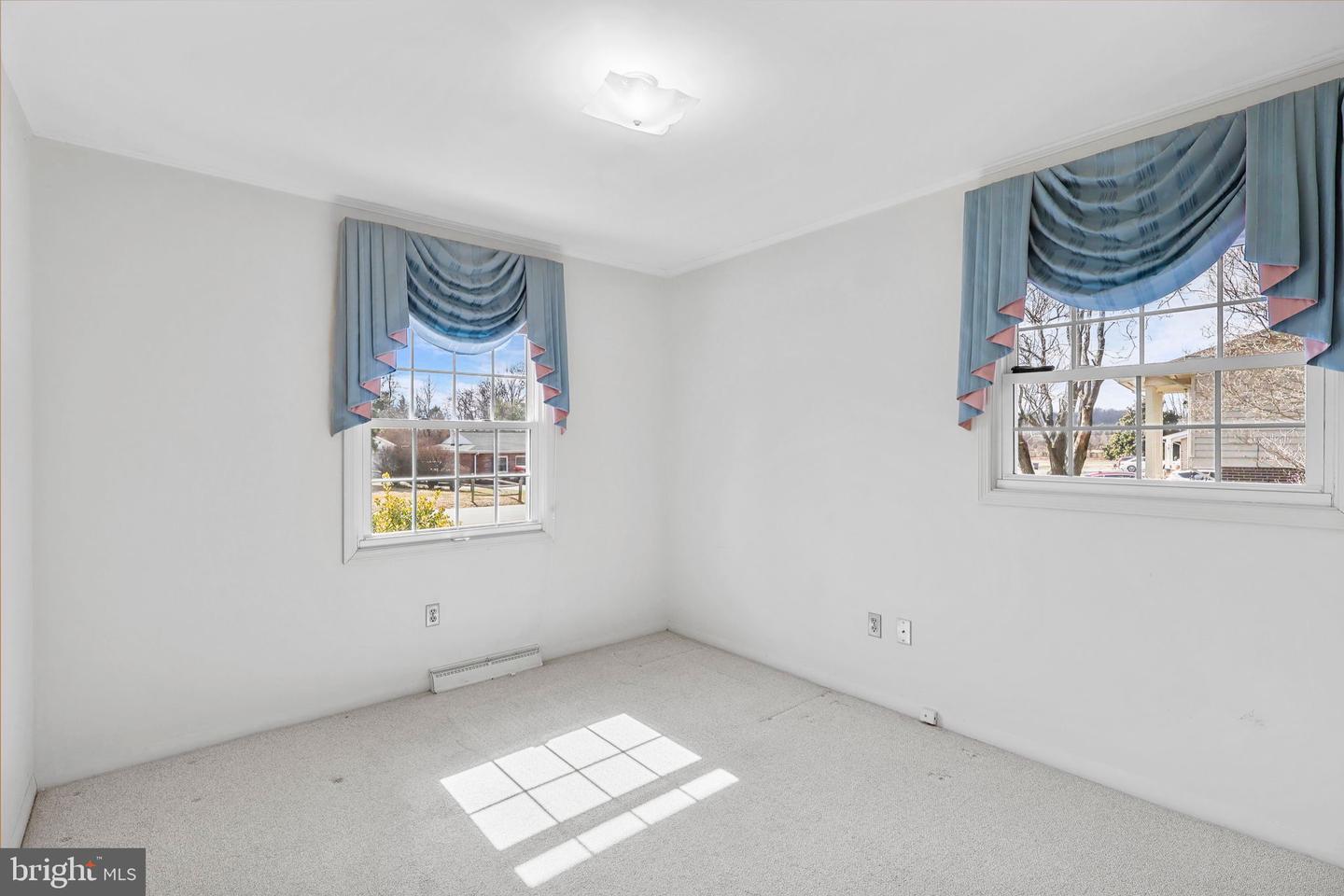 19509 WILLIAMS DR, CULPEPER, Virginia 22701, 4 Bedrooms Bedrooms, ,2 BathroomsBathrooms,Residential,For sale,19509 WILLIAMS DR,VACU2012586 MLS # VACU2012586