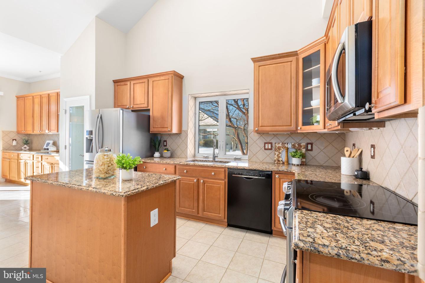 3 CHANTILLY PL, FREDERICKSBURG, Virginia 22406, 3 Bedrooms Bedrooms, ,3 BathroomsBathrooms,Residential,For sale,3 CHANTILLY PL,VAST2045654 MLS # VAST2045654