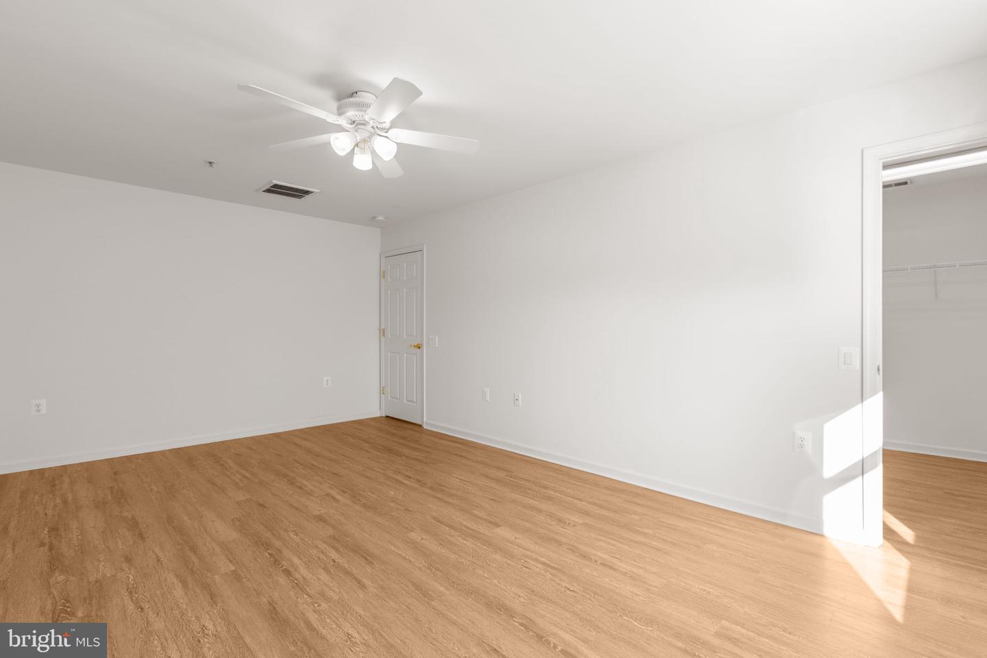 3 CHANTILLY PL, FREDERICKSBURG, Virginia 22406, 3 Bedrooms Bedrooms, ,3 BathroomsBathrooms,Residential,For sale,3 CHANTILLY PL,VAST2045654 MLS # VAST2045654