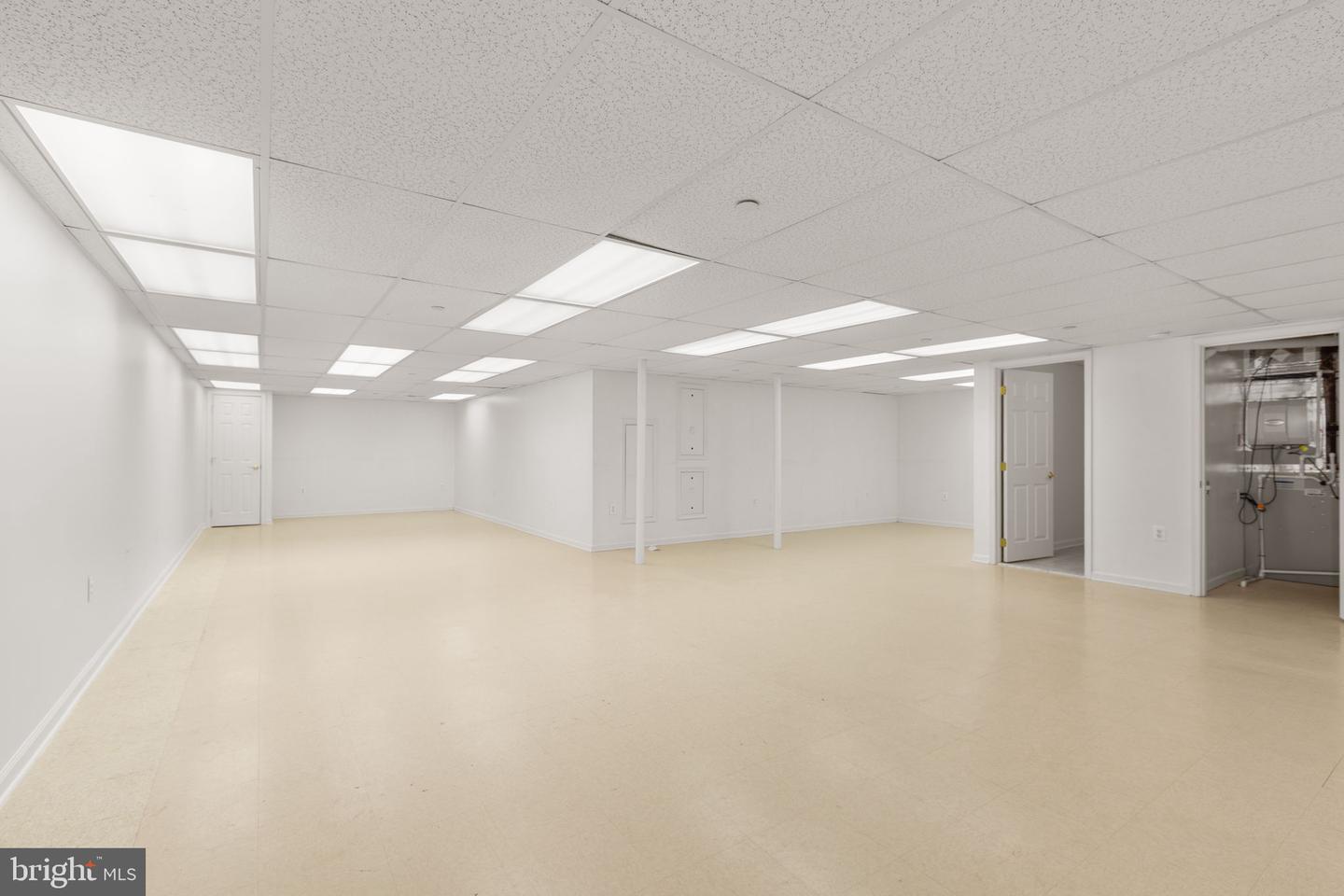 3 CHANTILLY PL, FREDERICKSBURG, Virginia 22406, 3 Bedrooms Bedrooms, ,3 BathroomsBathrooms,Residential,For sale,3 CHANTILLY PL,VAST2045654 MLS # VAST2045654