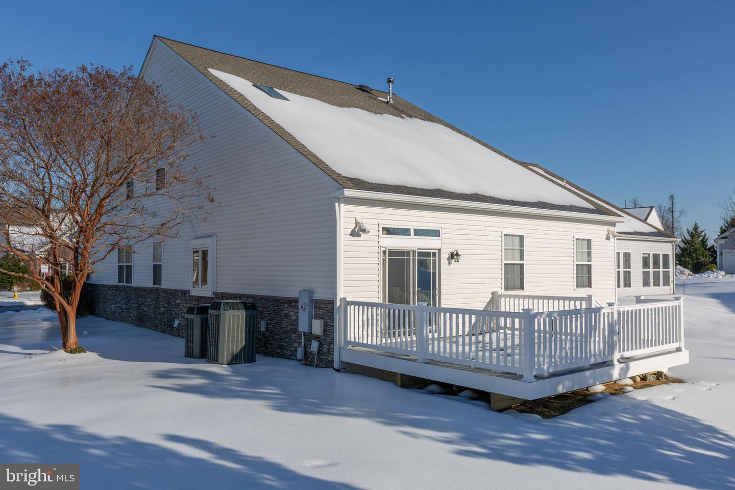 3 CHANTILLY PL, FREDERICKSBURG, Virginia 22406, 3 Bedrooms Bedrooms, ,3 BathroomsBathrooms,Residential,For sale,3 CHANTILLY PL,VAST2045654 MLS # VAST2045654