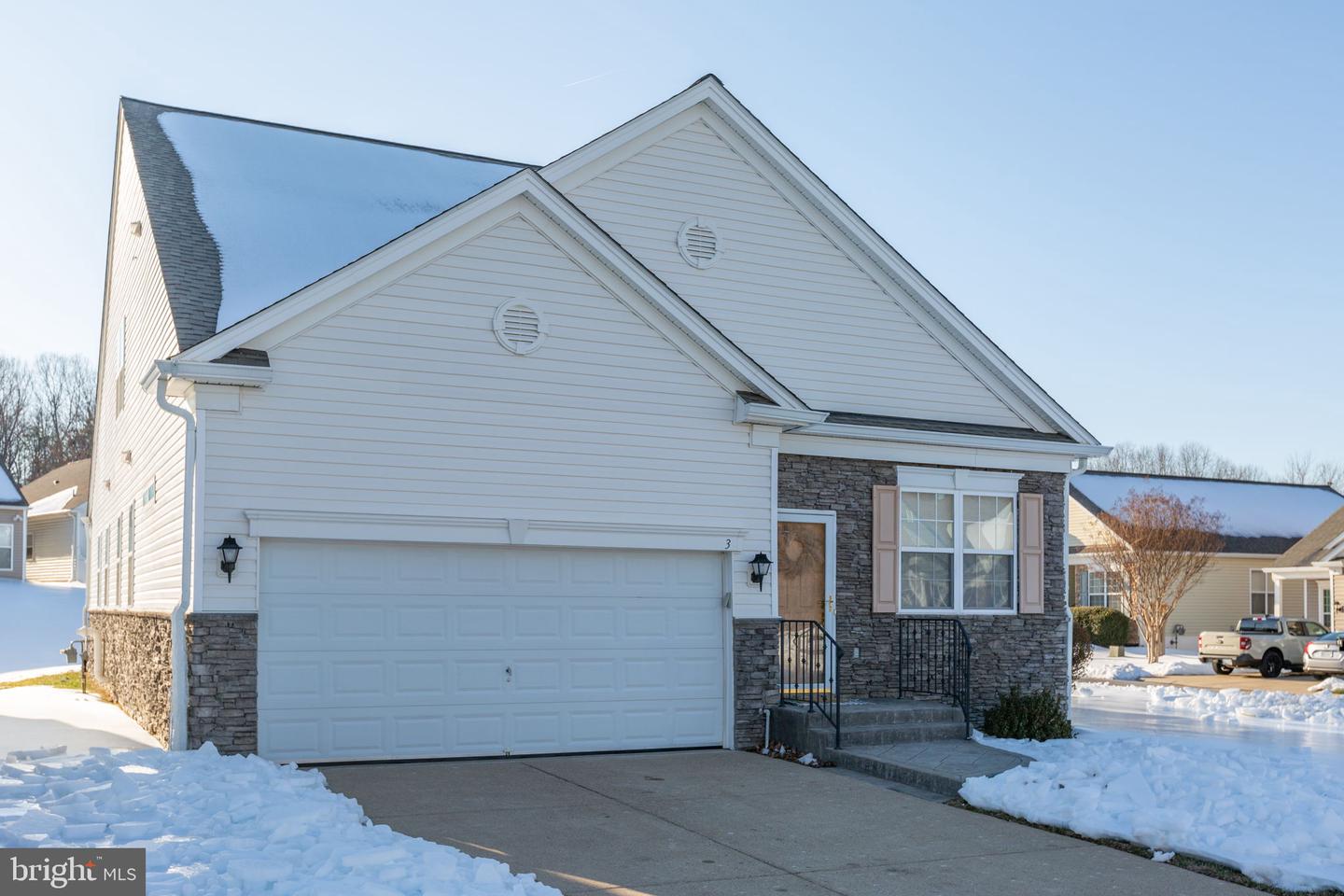 3 CHANTILLY PL, FREDERICKSBURG, Virginia 22406, 3 Bedrooms Bedrooms, ,3 BathroomsBathrooms,Residential,For sale,3 CHANTILLY PL,VAST2045654 MLS # VAST2045654