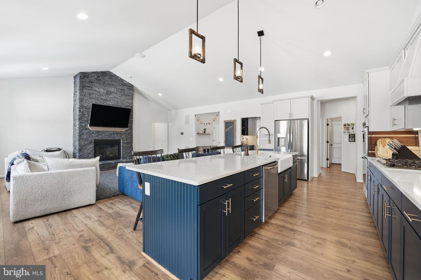 10580 MANLEY RD, NOKESVILLE, Virginia 20181, 5 Bedrooms Bedrooms, ,4 BathroomsBathrooms,Residential,For sale,10580 MANLEY RD,VAPW2111672 MLS # VAPW2111672