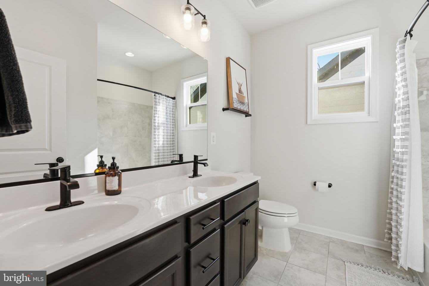 10580 MANLEY RD, NOKESVILLE, Virginia 20181, 5 Bedrooms Bedrooms, ,4 BathroomsBathrooms,Residential,For sale,10580 MANLEY RD,VAPW2111672 MLS # VAPW2111672