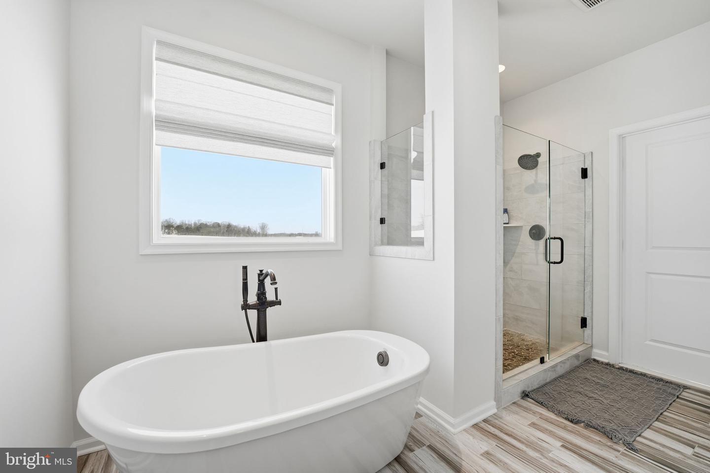 10580 MANLEY RD, NOKESVILLE, Virginia 20181, 5 Bedrooms Bedrooms, ,4 BathroomsBathrooms,Residential,For sale,10580 MANLEY RD,VAPW2111672 MLS # VAPW2111672