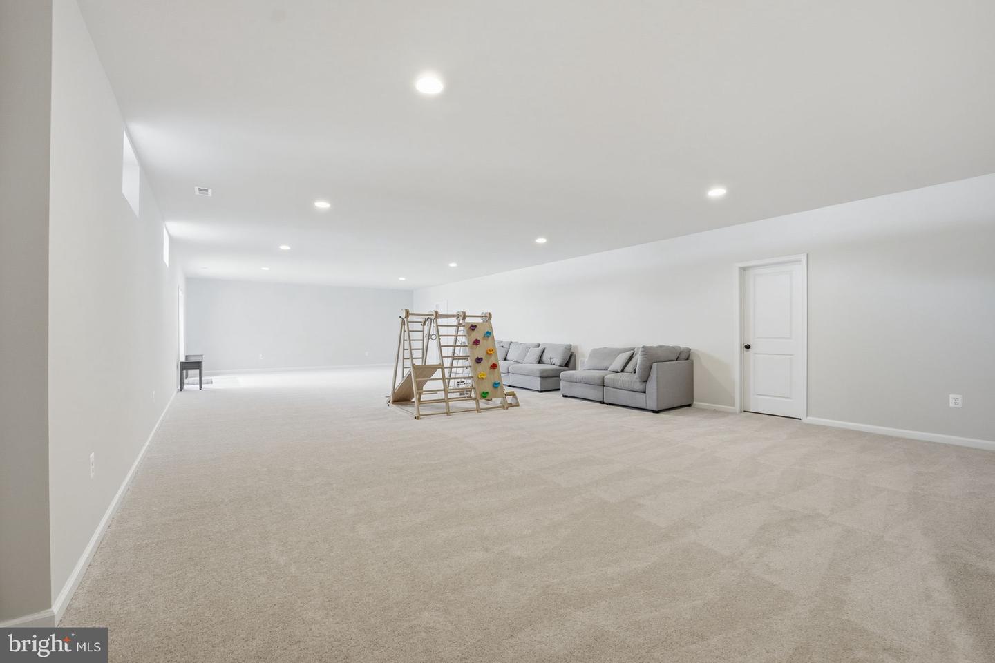 10580 MANLEY RD, NOKESVILLE, Virginia 20181, 5 Bedrooms Bedrooms, ,4 BathroomsBathrooms,Residential,For sale,10580 MANLEY RD,VAPW2111672 MLS # VAPW2111672